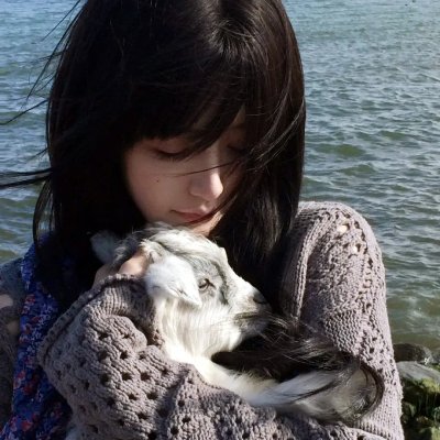 穿书后带着系统攻略神秘反派